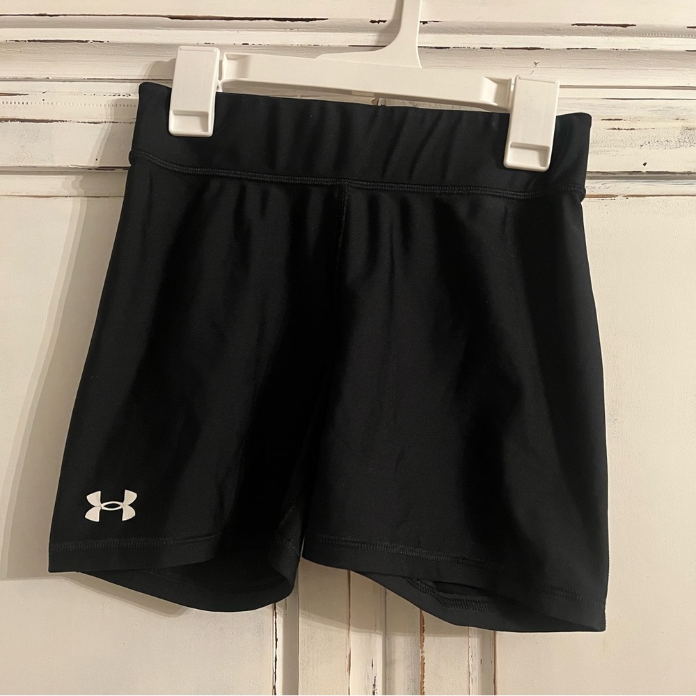Under Armour Girls Volleyball  Black Shorts